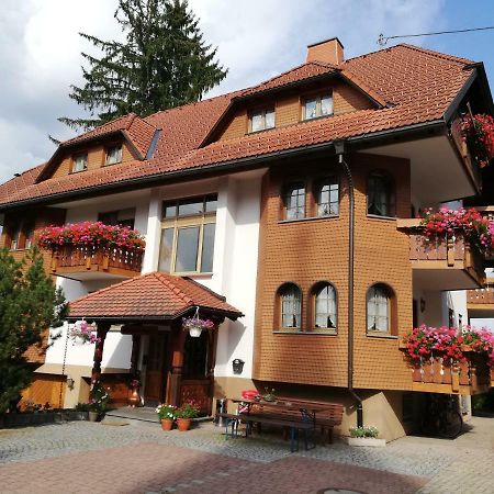 Gaestehaus Roessle Roetenbach  Bagian luar foto